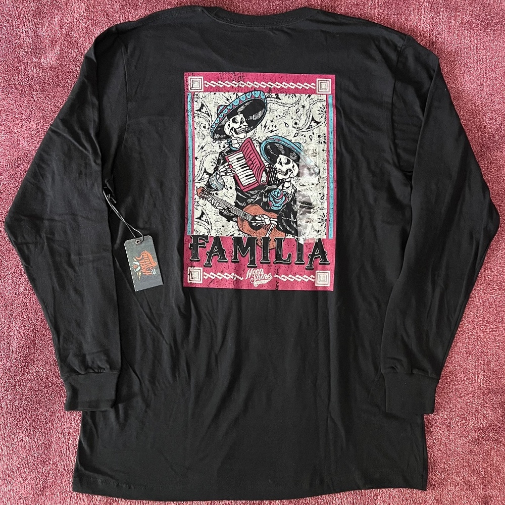 MOON SHINE Spirit BY BRAD PAISLEY FAMILIA SKULLS LONGSLEEVE T SHIRT Size M